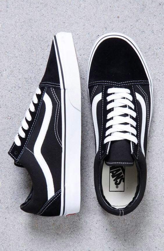8 TÊNIS MASCULINOS para TRABALHAR - Modelos Versáteis de Sneakers Masculinos Vans Old Skool Skate Sneakers