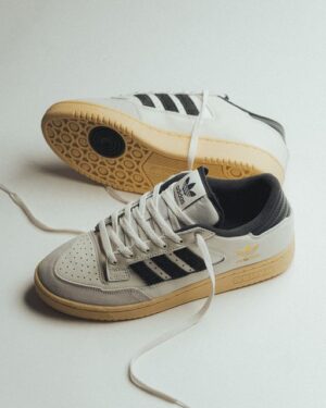download (8) Adidas Court Legacy Retro Sneakers